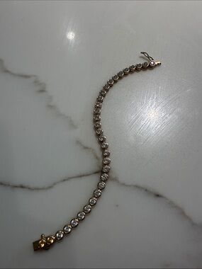 Dorsey James Bezel Rivière Bracelet